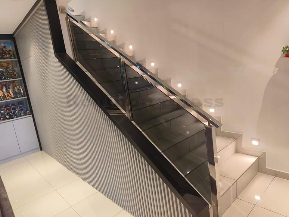 Stainless Steel Staircase Railing 35